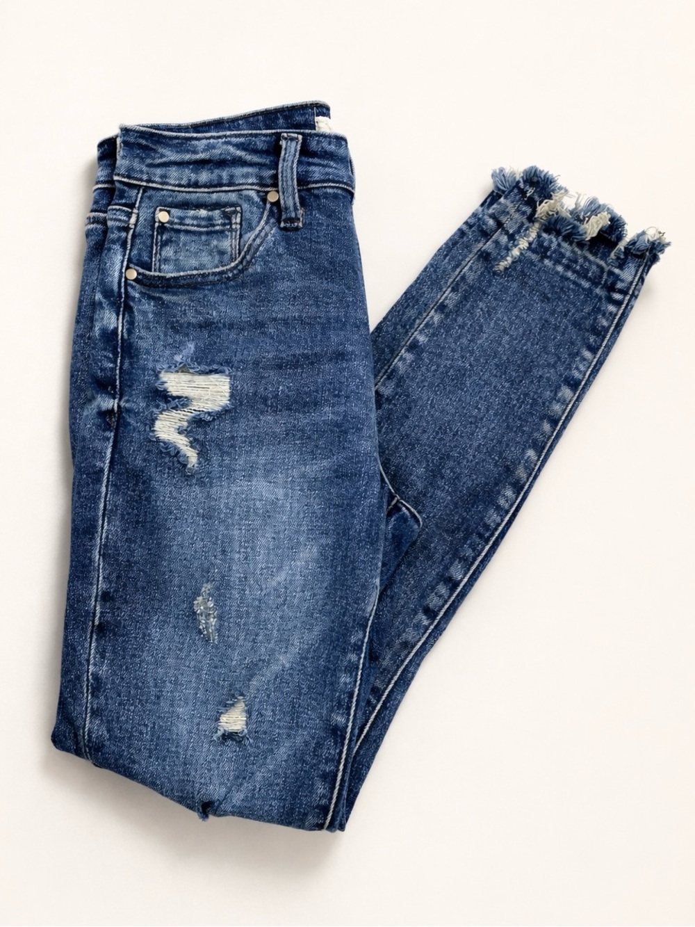 Petra 153 Distressed Frayed Hem Skinny Jeans Women’s 5/26 Medium Wash Stretch